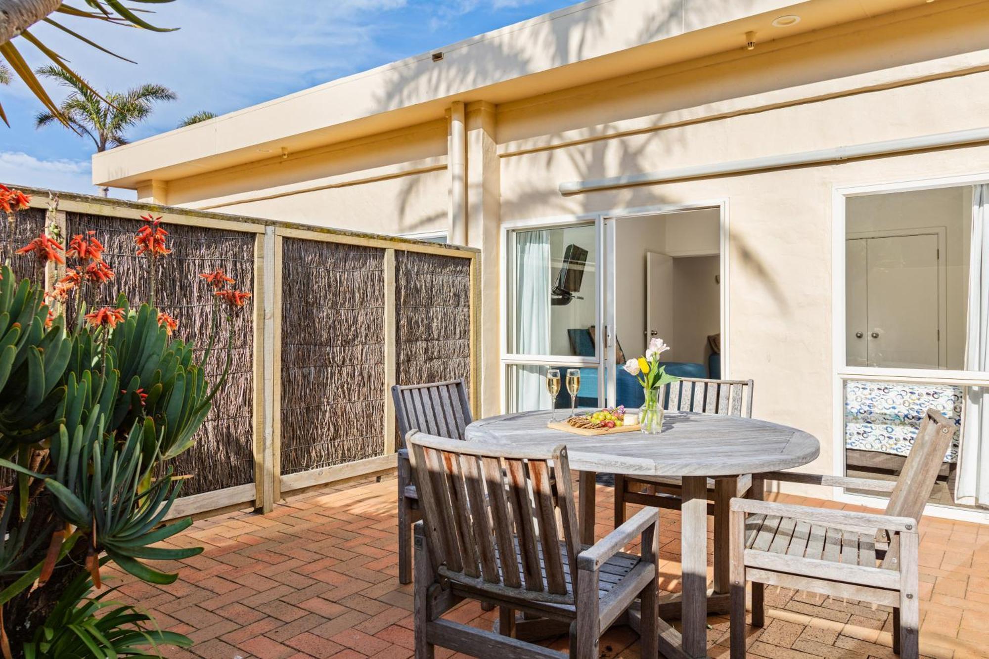 Ocean Beach Motor Lodge Gisborne Eksteriør bilde